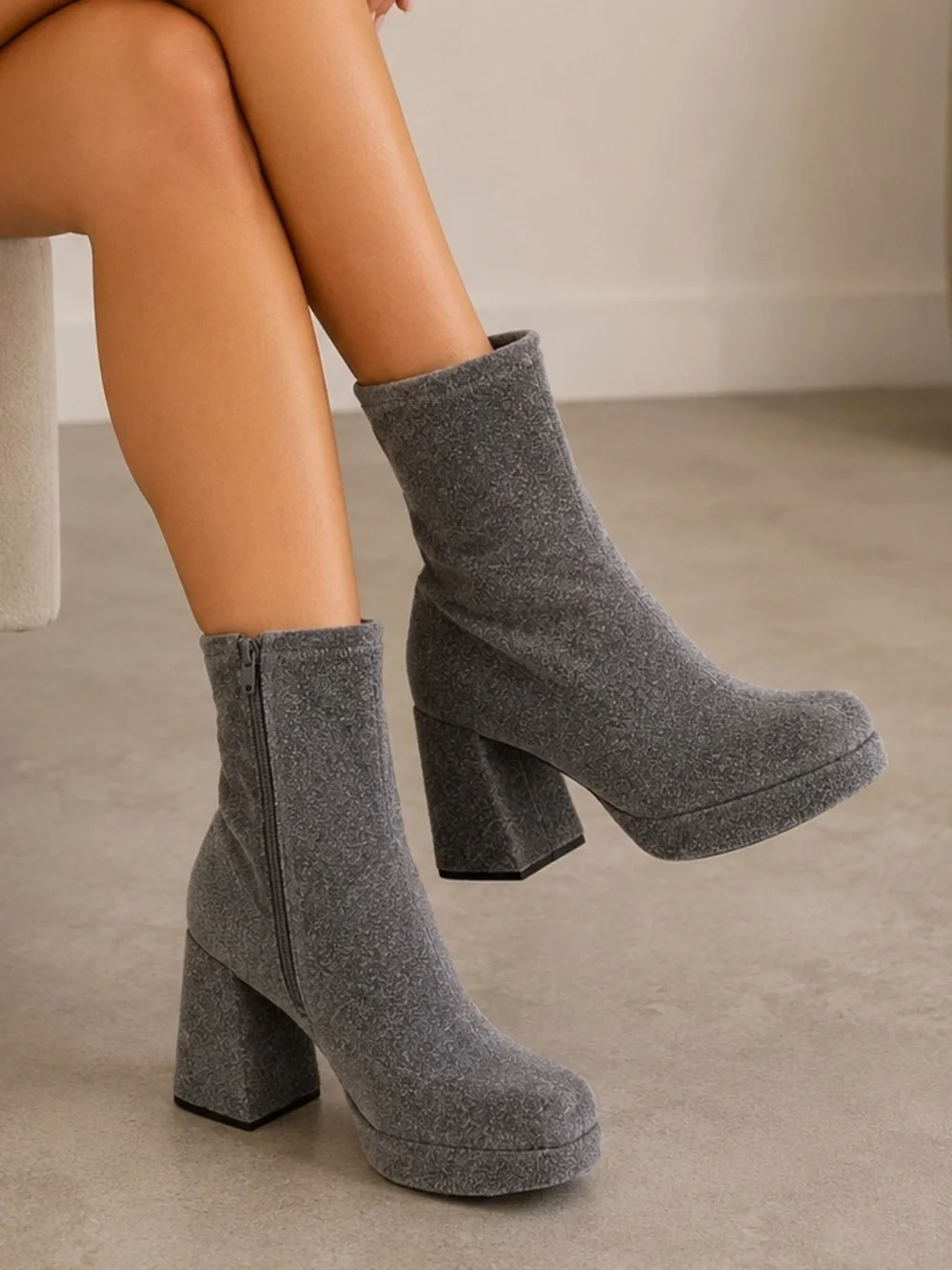 Abound Nordstrom Gray Ankle Boots Platform Block Heel Modern Stretch Boot NWT
